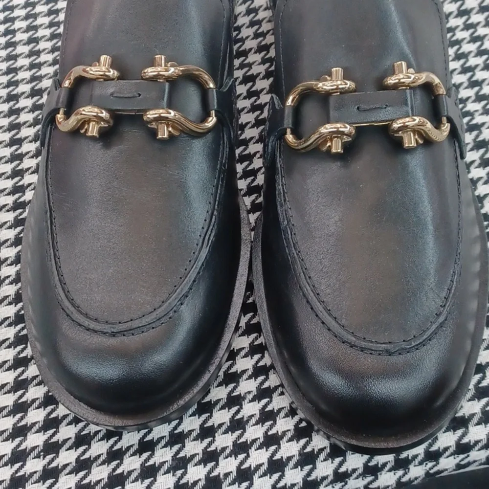 Arezzo Leather Loafers NWOB